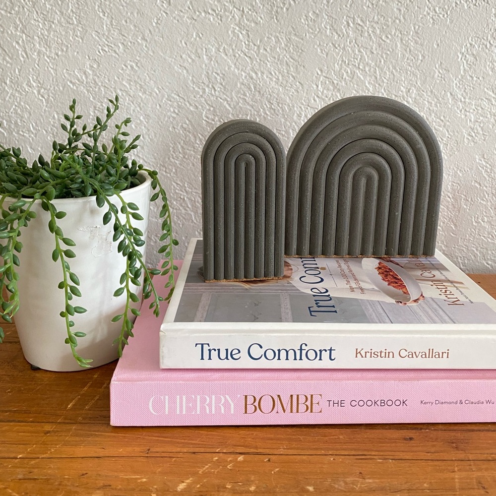 Rainbow Arch bookends - charcoal